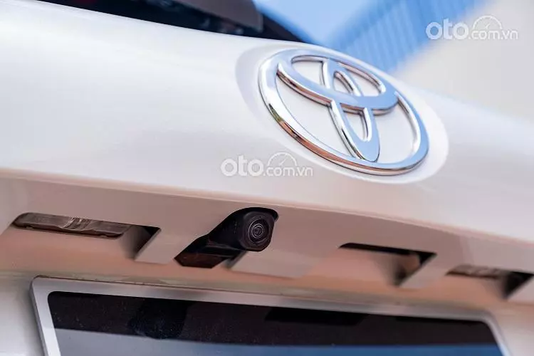 Cảm biến sau